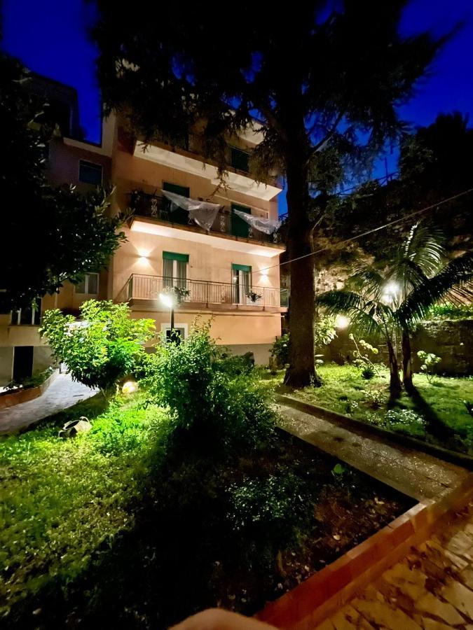 Minori Palace De Luxe Apartment Eksteriør billede